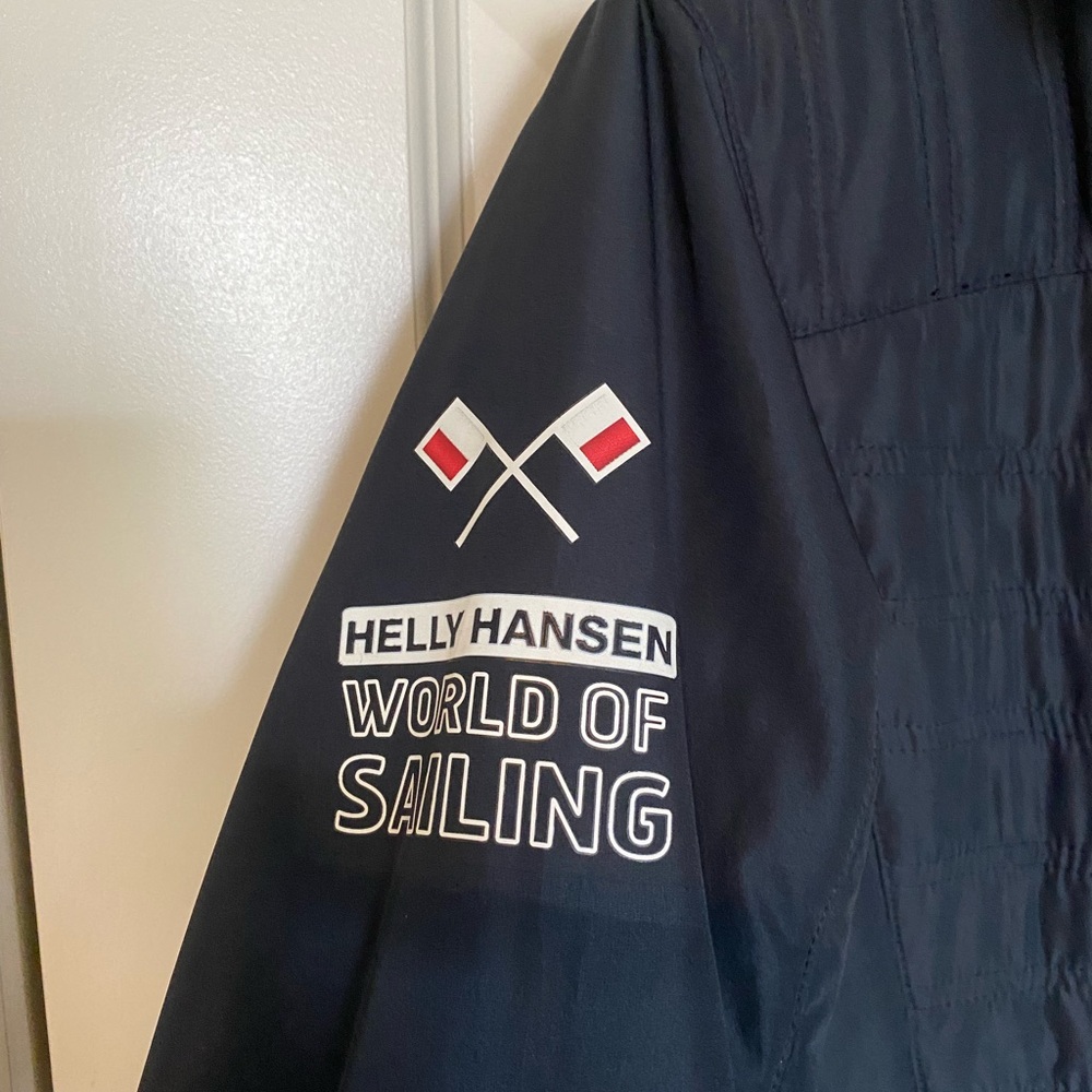 Helly Hansen Women’s Medium Jacket - image 2